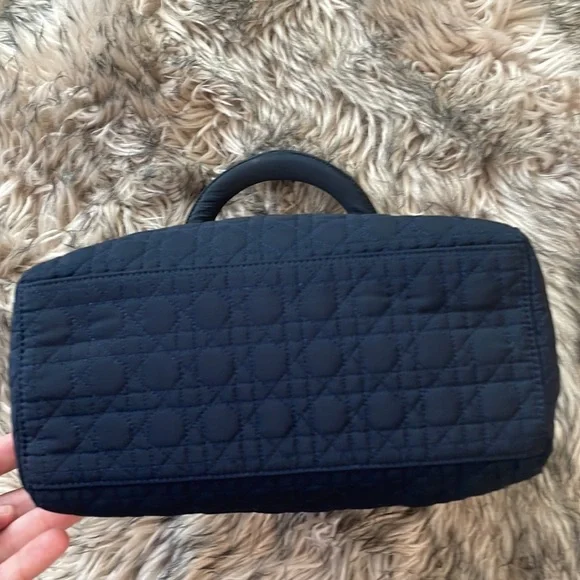 Authentic Christian Dior Lady Dior Handbag - Picture 4 of 10